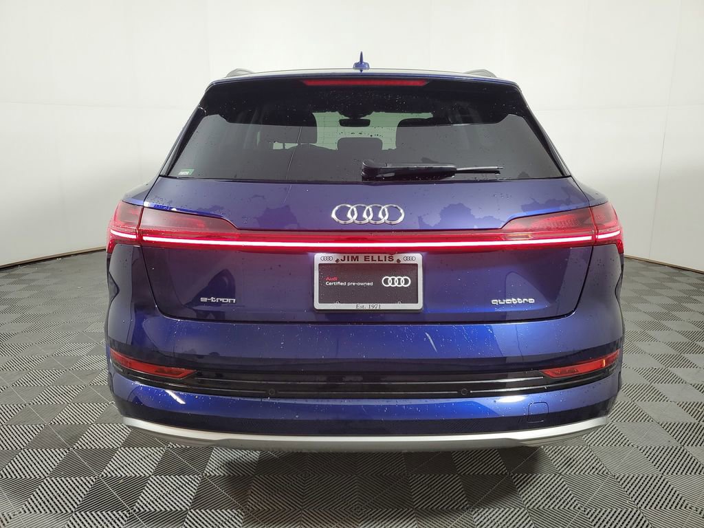 Certified 2023 Audi e-tron Premium Plus w/ Premium Plus Package image 5