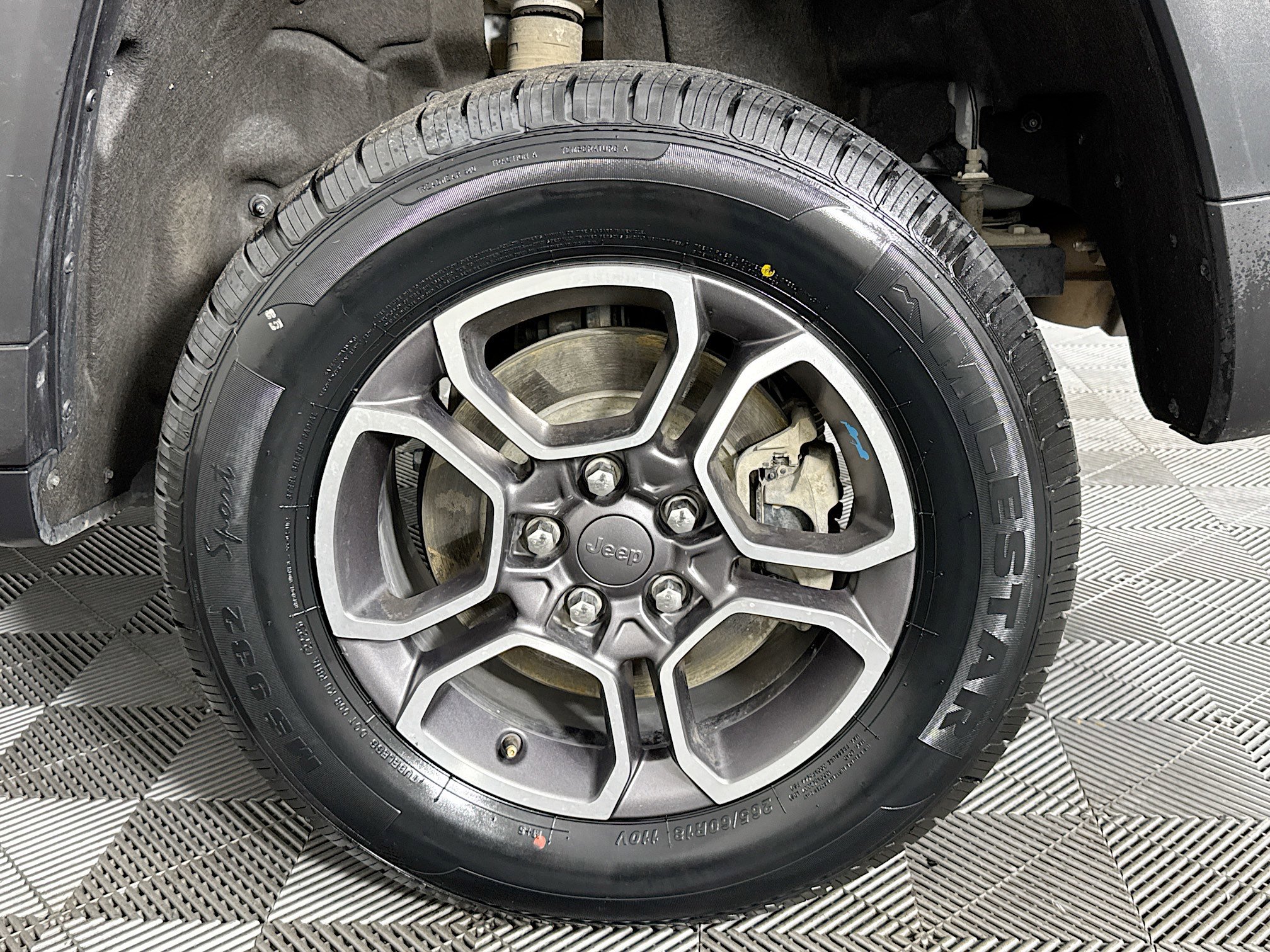 Used 2023 Jeep Grand Cherokee Trailhawk w/ Luxury Tech Group III image 36