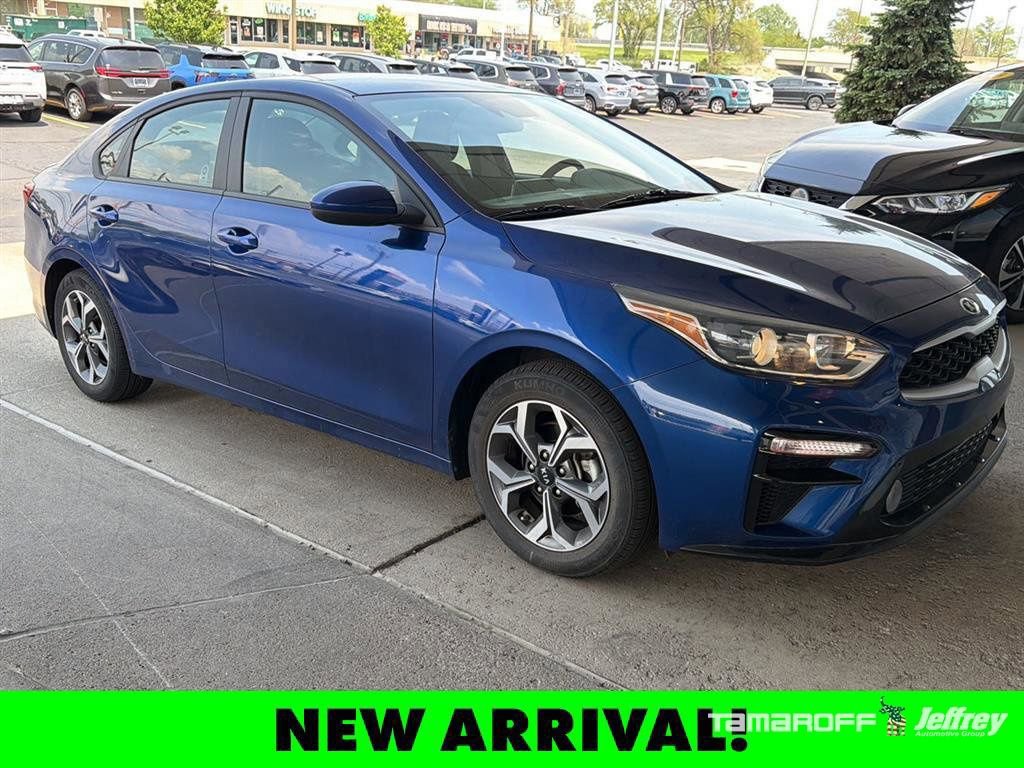 Certified 2021 Kia Forte LXS FWD image 1