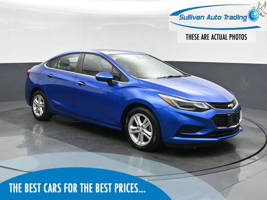 Used 2017 Chevrolet Cruze LT
