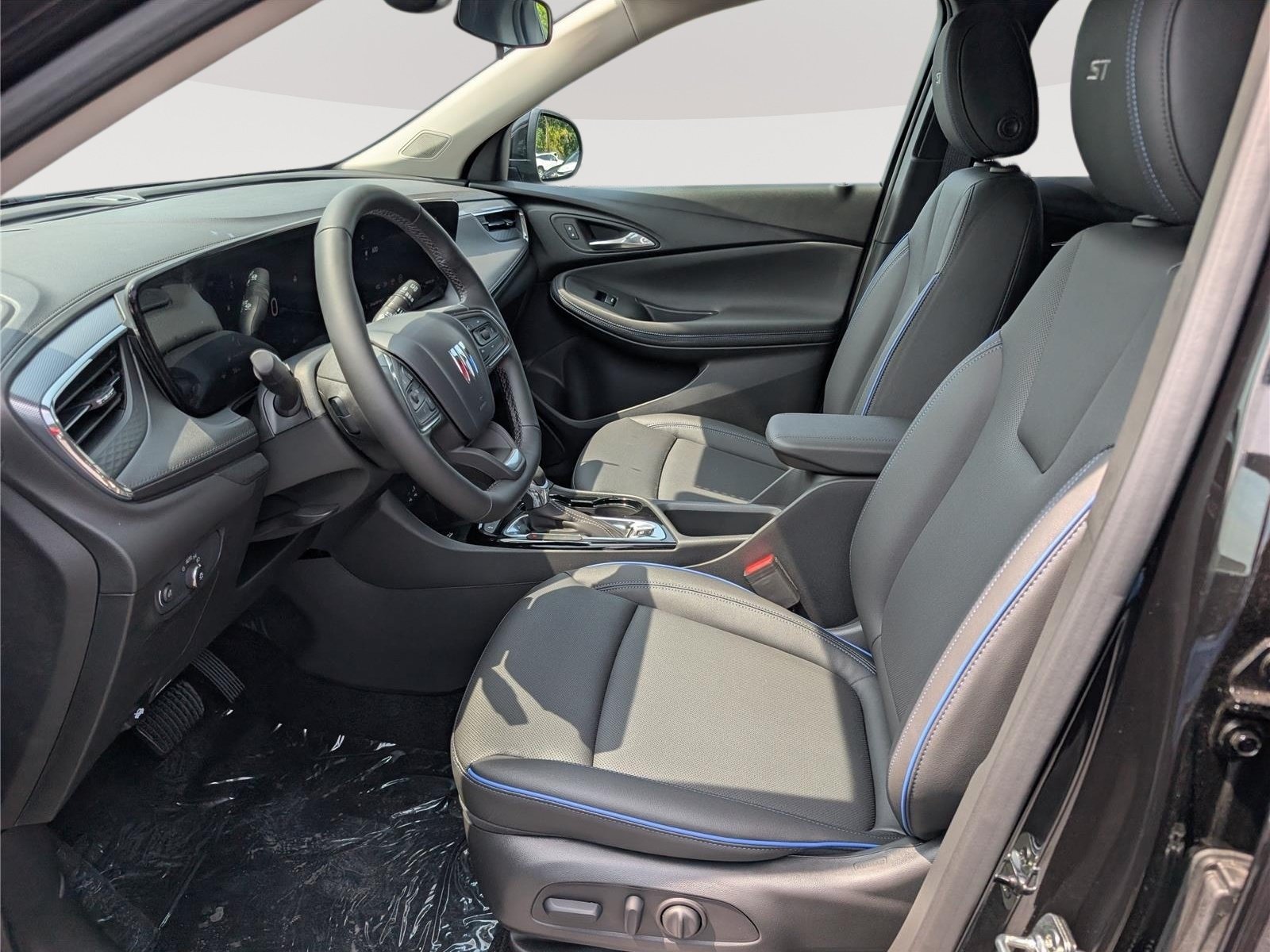 New 2026 Buick Encore GX Sport Touring w/ Advanced Technology Package AWD/4WD image 12