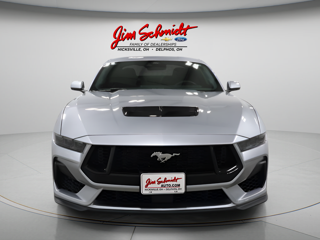 Used 2025 Ford Mustang GT Premium w/ GT Performance Package RWD image 3