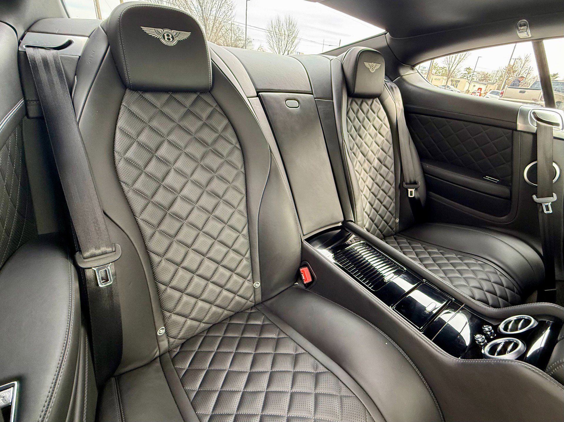 Used 2017 Bentley Continental GT image 16