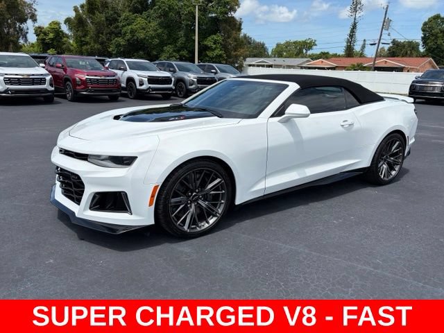Used 2022 Chevrolet Camaro ZL1 RWD image 3