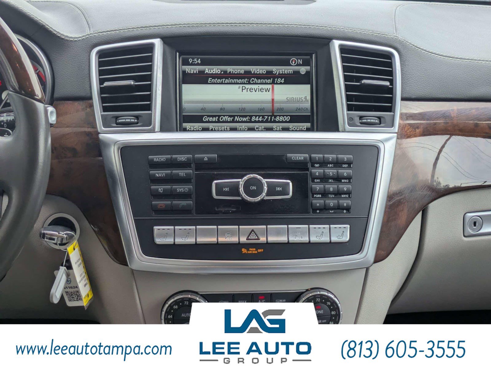 Used 2015 Mercedes-Benz GL 320 BlueTEC 4MATIC w/ Premium I Package image 17