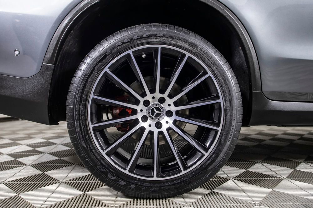 Used 2019 Mercedes-Benz GLC 300 GLC 300 Coupe image 42