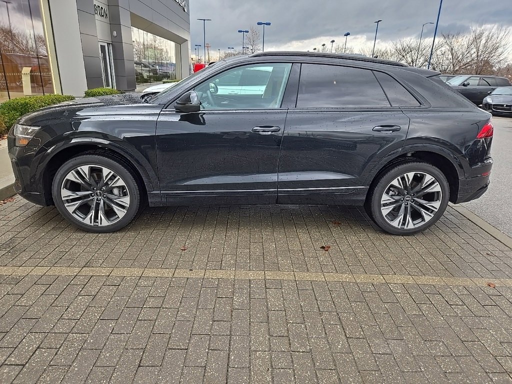 Used 2025 Audi Q8 Premium Plus image 8