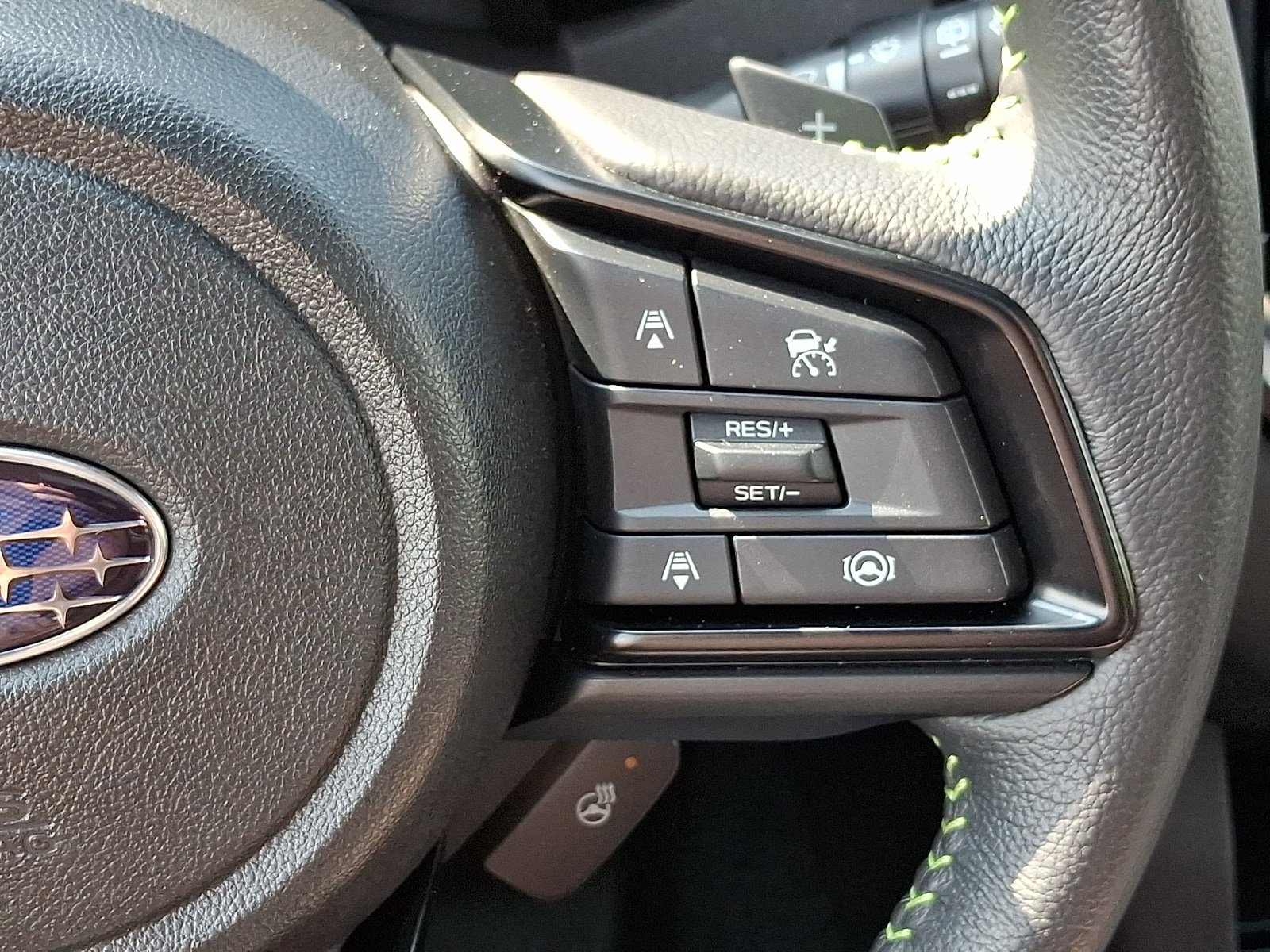 Used 2024 Subaru Ascent Onyx Edition AWD/4WD image 23
