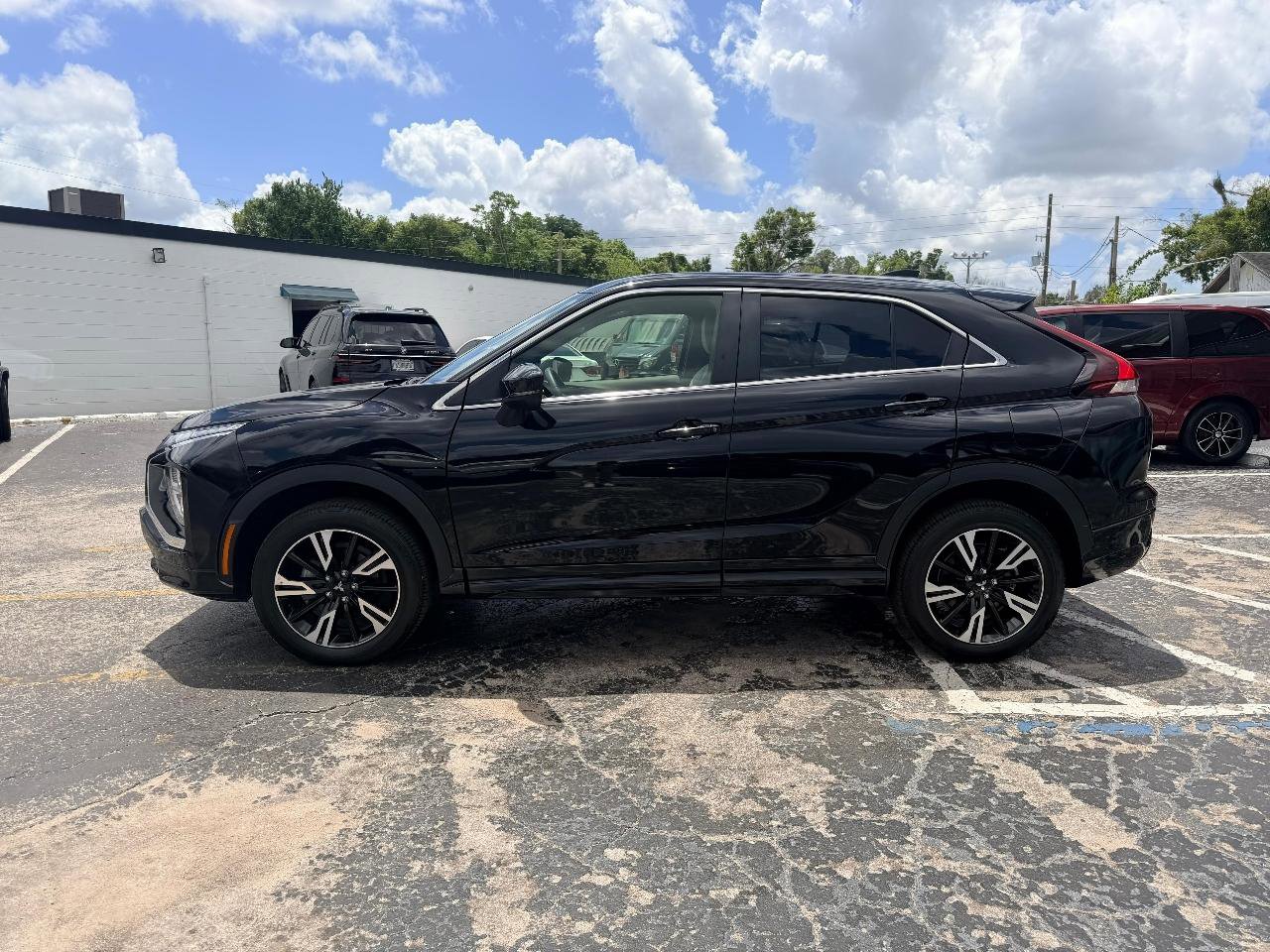 Used 2024 Mitsubishi Eclipse Cross SEL AWD/4WD image 4