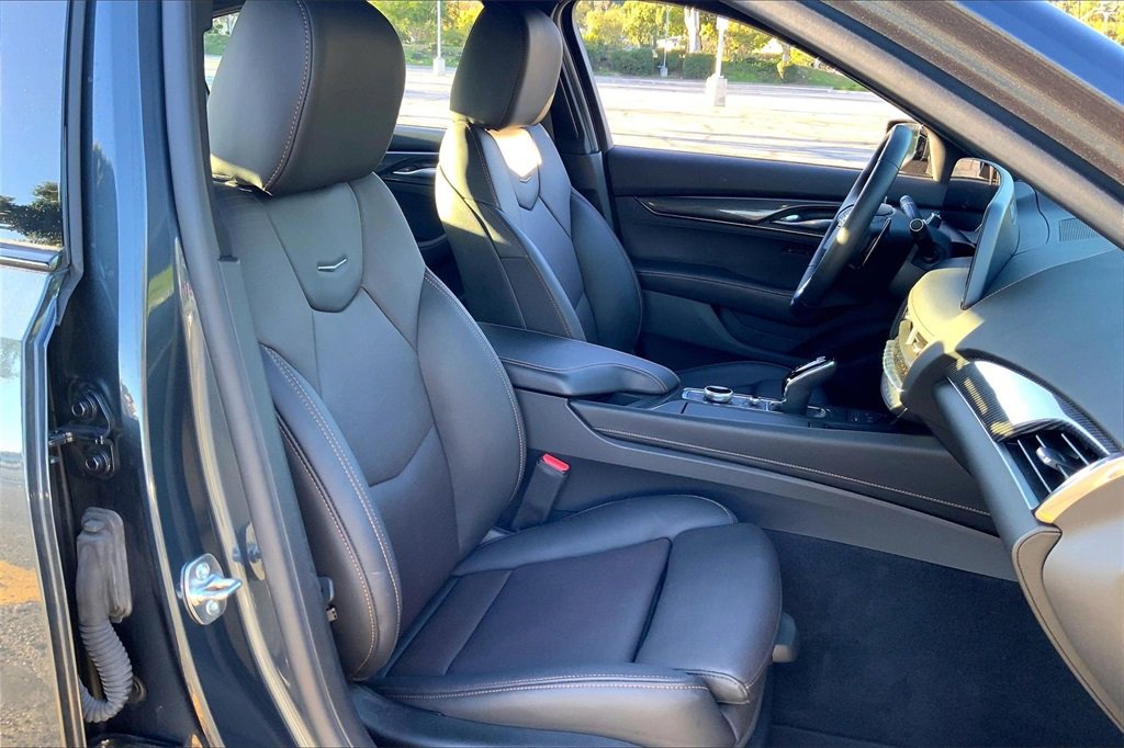 Certified 2025 Cadillac CT5 Sport image 9