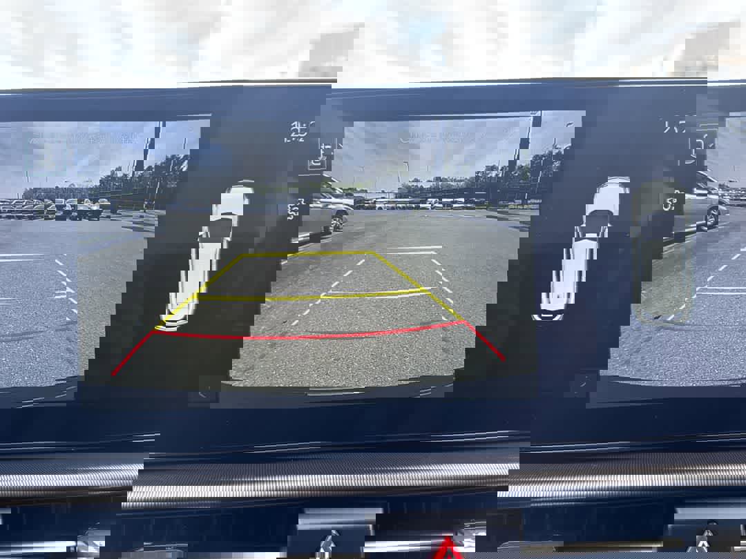 New 2026 Kia Sportage EX w/ EX Panoramic Sunroof Package image 17