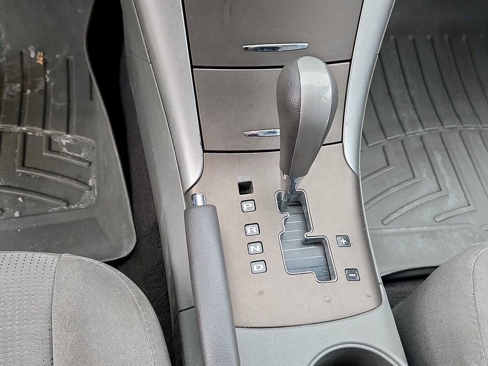 Used 2009 Hyundai Sonata GLS image 18