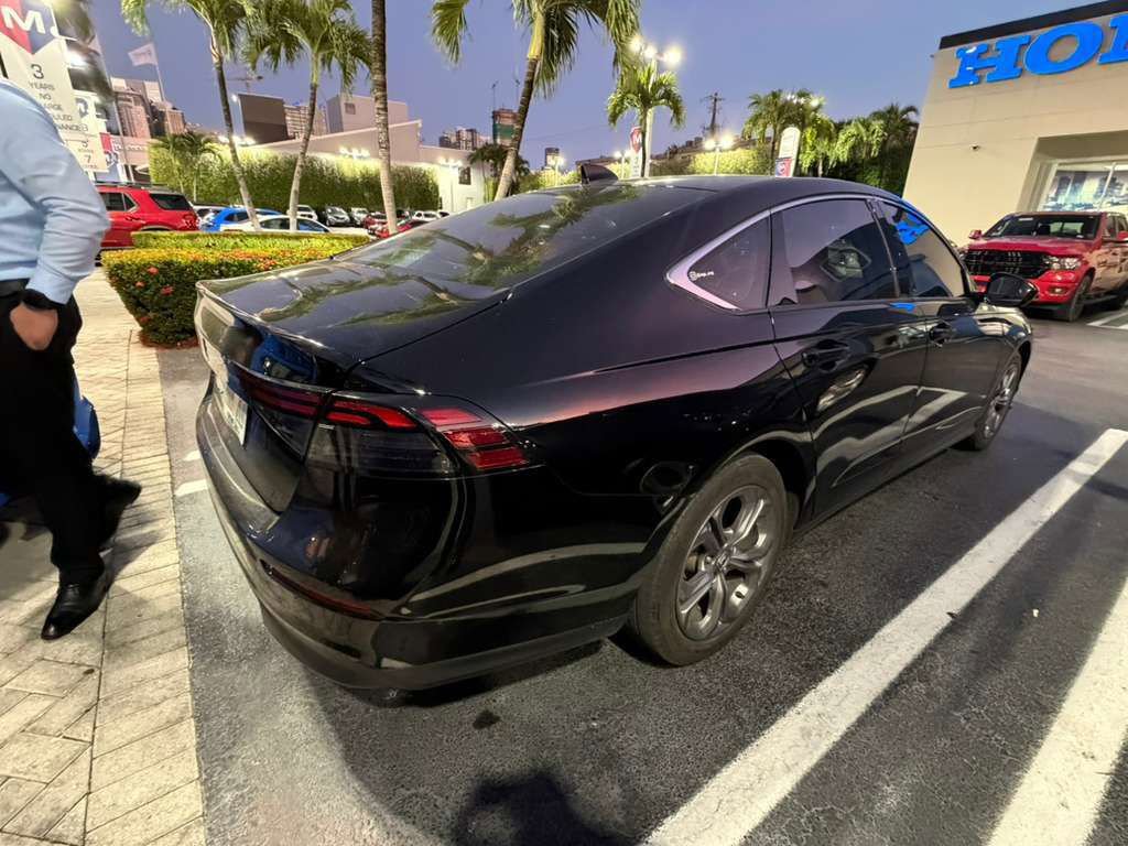 Used 2024 Honda Accord EX image 5