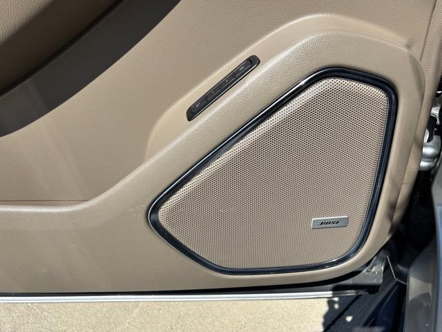 Used 2020 Chevrolet Tahoe LT AWD/4WD image 16