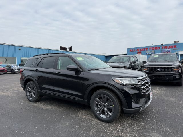 New 2026 Ford Explorer Active w/ Active Comfort Package AWD/4WD image 1