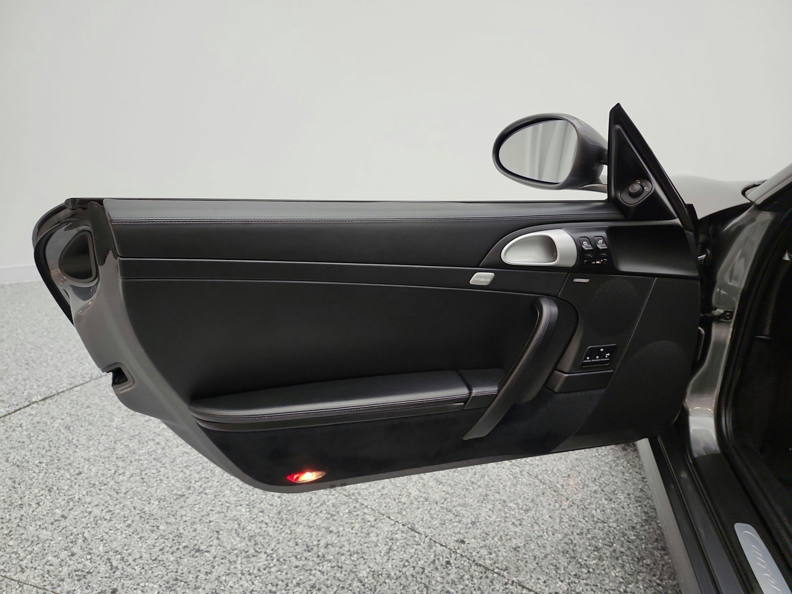 Used 2011 Porsche 911 Carrera S RWD image 14