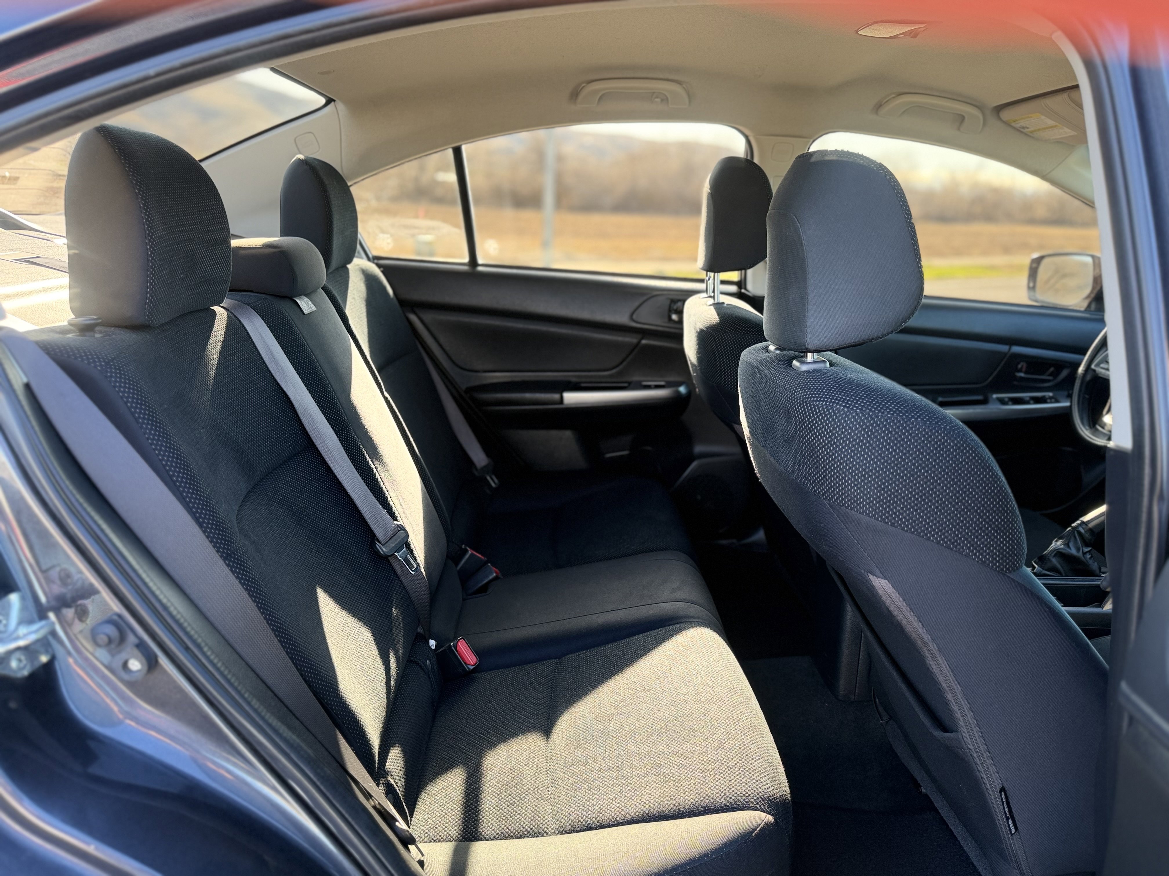 Used 2016 Subaru Impreza 2.0i AWD/4WD image 9
