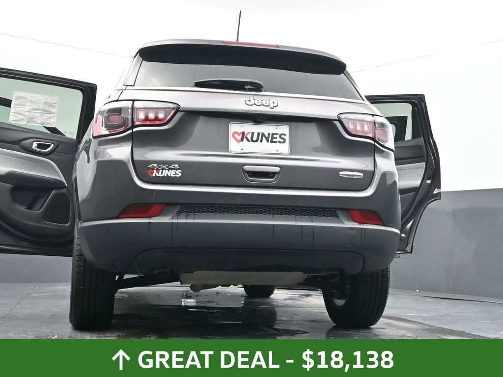 Used 2024 Jeep Compass Latitude image 83