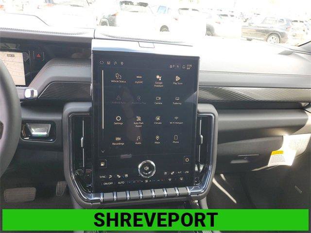 New 2026 GMC Yukon XL AT4 w/ AT4 Premium Package image 16