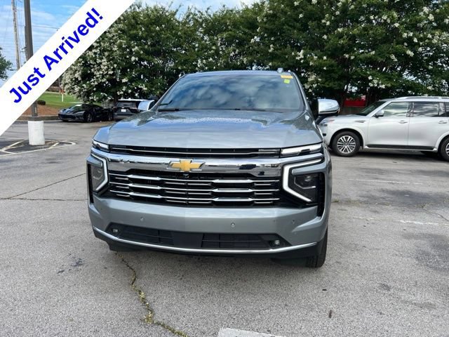 Used 2025 Chevrolet Tahoe Premier RWD image 9