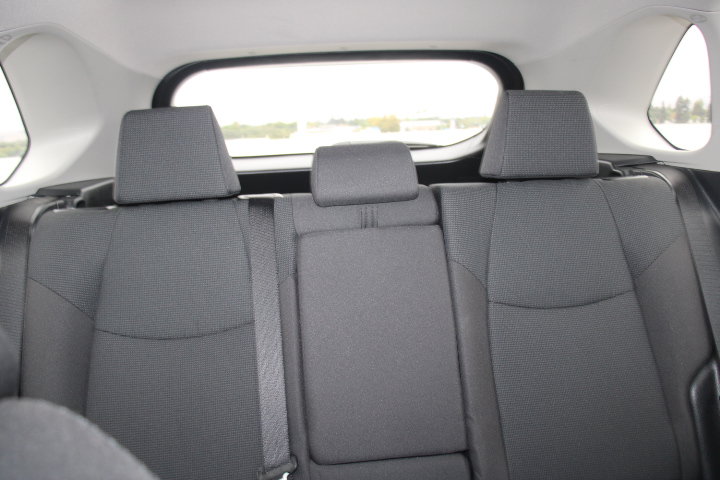 Certified 2024 Toyota RAV4 LE FWD image 21