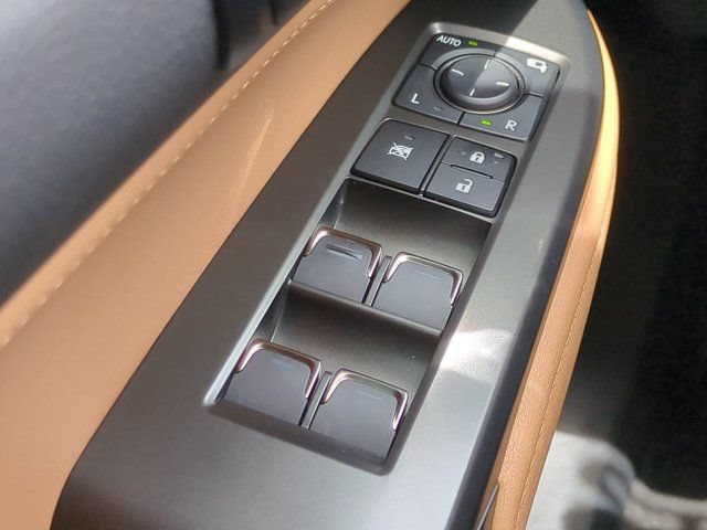 Certified 2025 Lexus NX 250 FWD w/ Accessory Package (Z1) image 23
