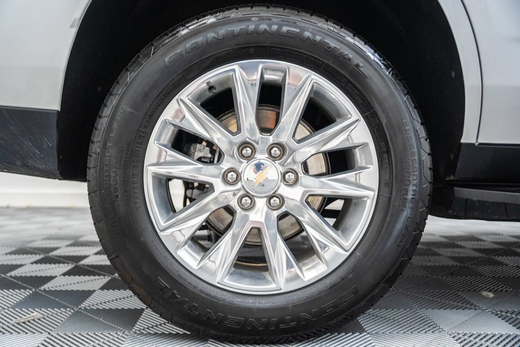 Used 2025 Chevrolet Tahoe Premier AWD/4WD image 21