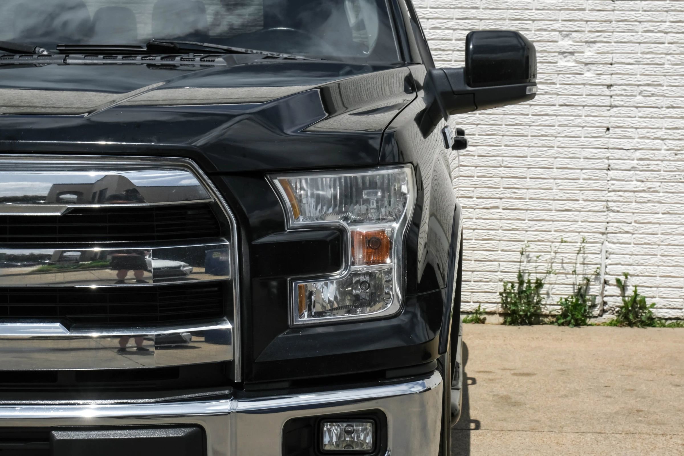 Used 2017 Ford F150 Lariat RWD image 40