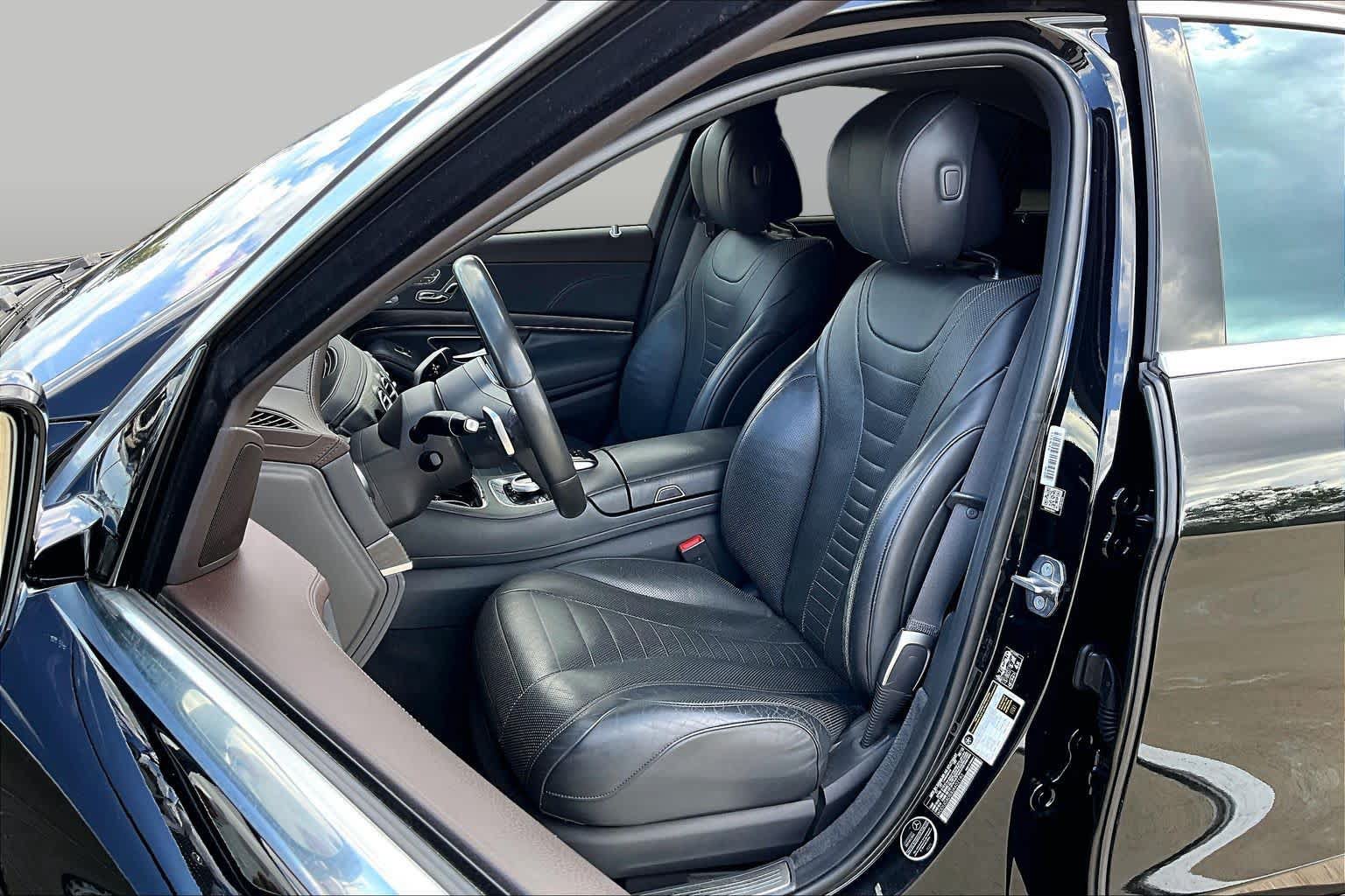 Used 2018 Mercedes-Benz S 560 Sedan image 8