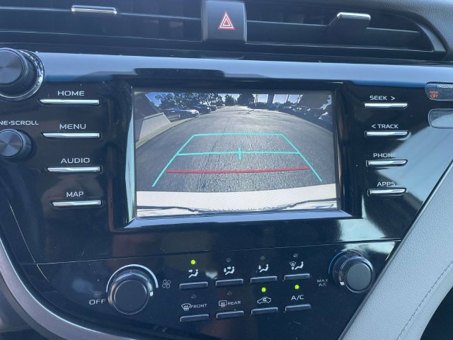 Used 2019 Toyota Camry LE FWD image 27