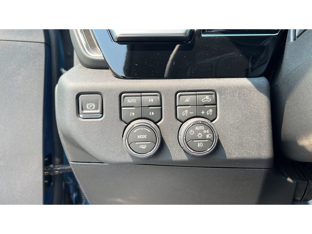 New 2026 Chevrolet Silverado 3500 LT w/ Trail Boss Package AWD/4WD image 23