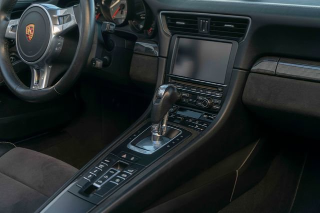 Used 2016 Porsche 911 Carrera GTS image 39