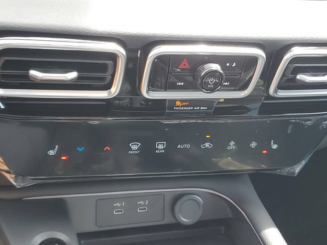 New 2026 Nissan Sentra SV w/ SV Convenience Package FWD image 28
