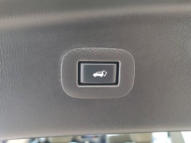 Used 2022 INFINITI QX80 Premium Select w/ Cargo Package AWD/4WD image 17