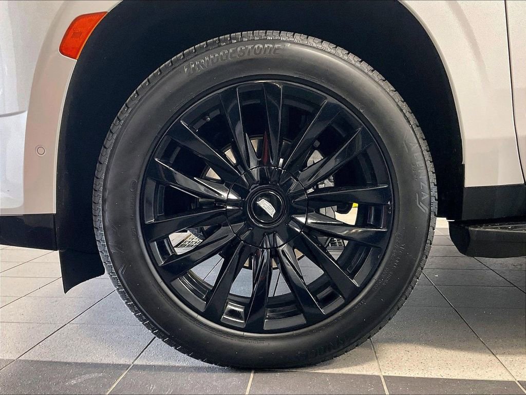 Used 2023 Cadillac Escalade Premium Luxury w/ LPO, Floor Liner Package AWD/4WD image 7
