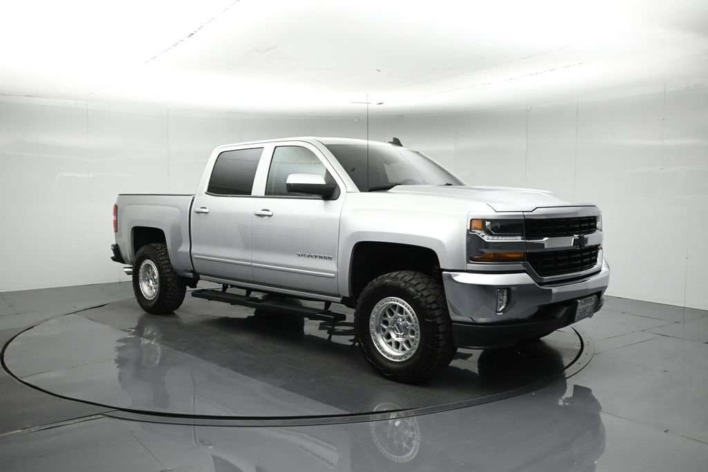 Used 2017 Chevrolet Silverado 1500 LT w/ All Star Edition RWD image 29
