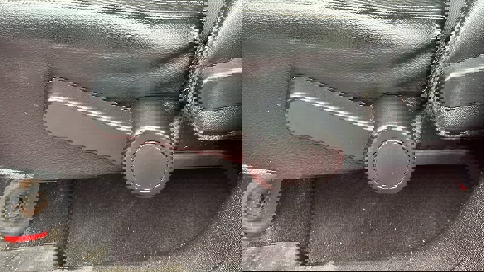 Used 2015 Jeep Wrangler Freedom Edition image 22