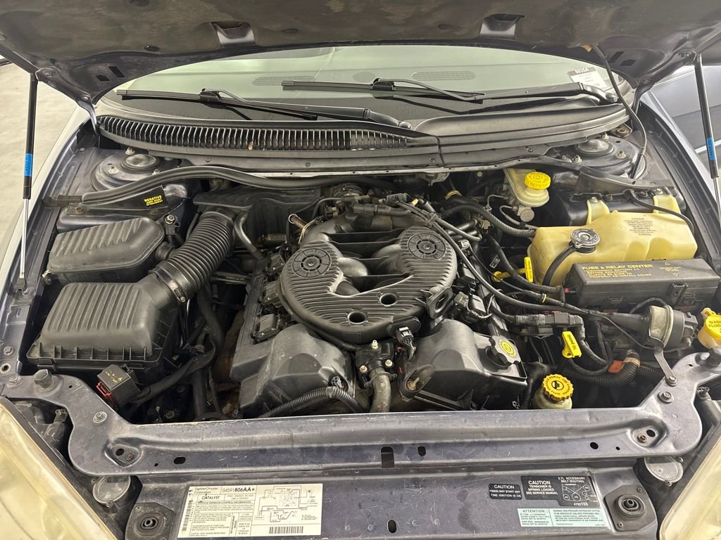 Used 2001 Dodge Intrepid SE image 22