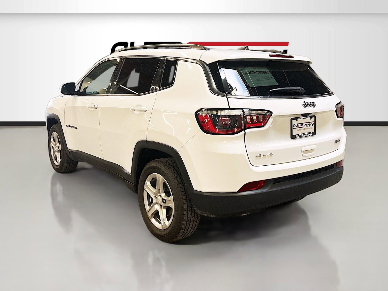 Used 2024 Jeep Compass Latitude w/ Altitude Special Edition image 5