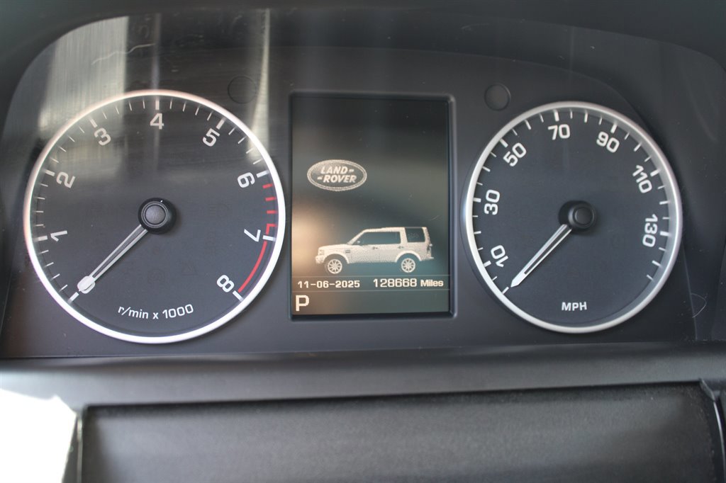 Used 2014 Land Rover LR4 HSE image 22