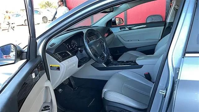 Used 2016 Hyundai Sonata Limited FWD image 4