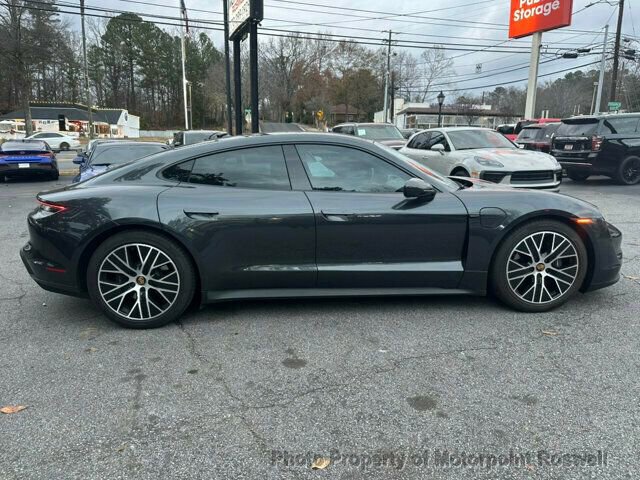 Used 2023 Porsche Taycan image 11