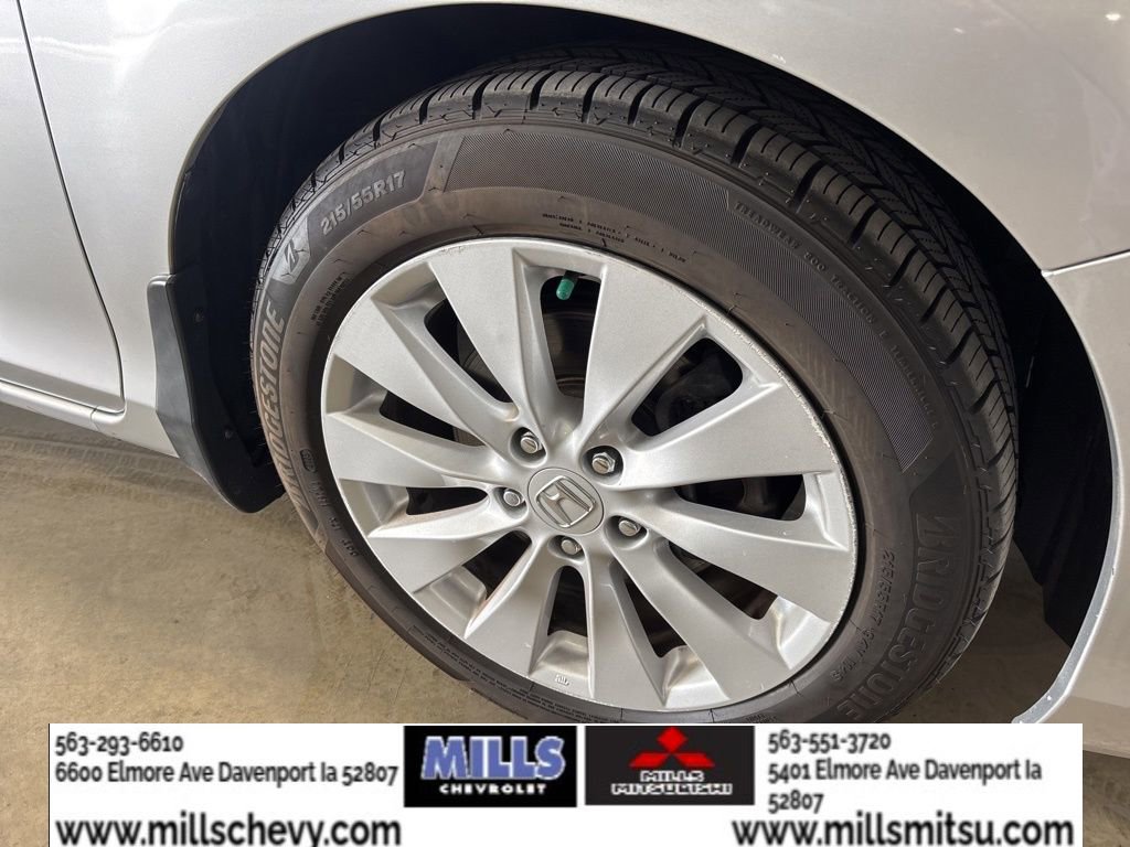 Used 2013 Honda Accord Touring image 19