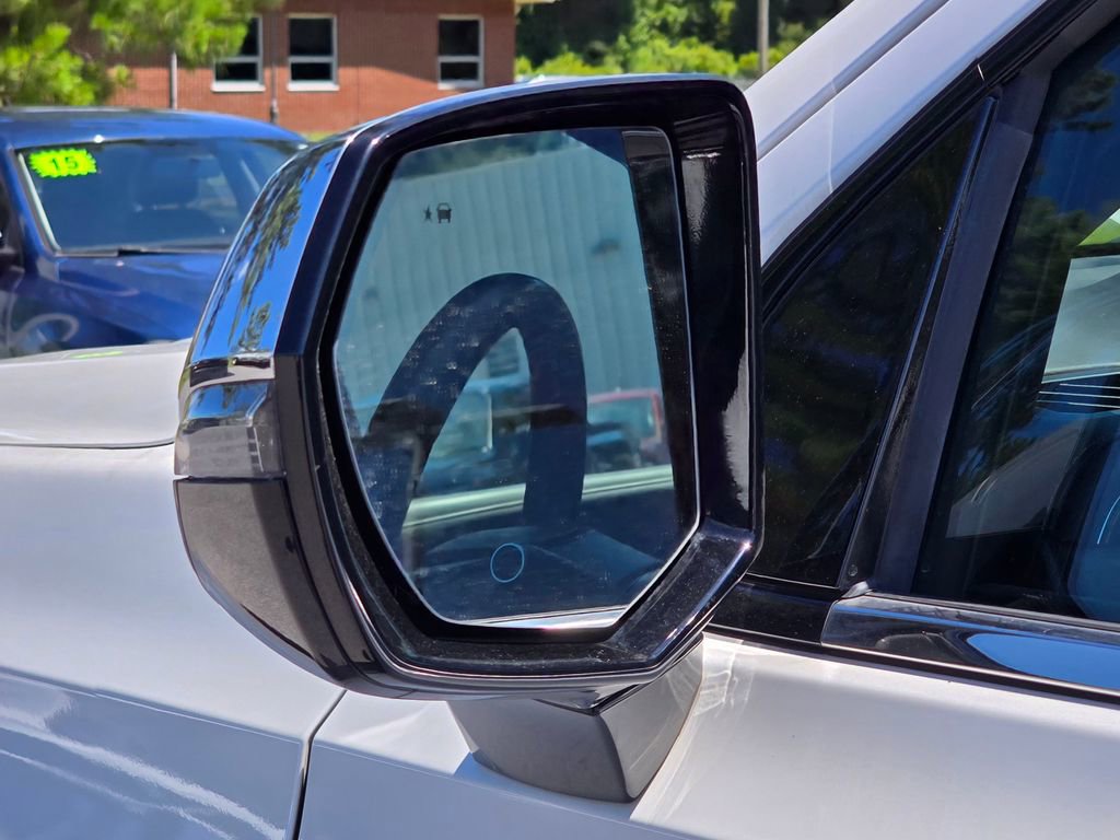 Certified 2022 Chevrolet Tahoe Premier AWD/4WD image 9