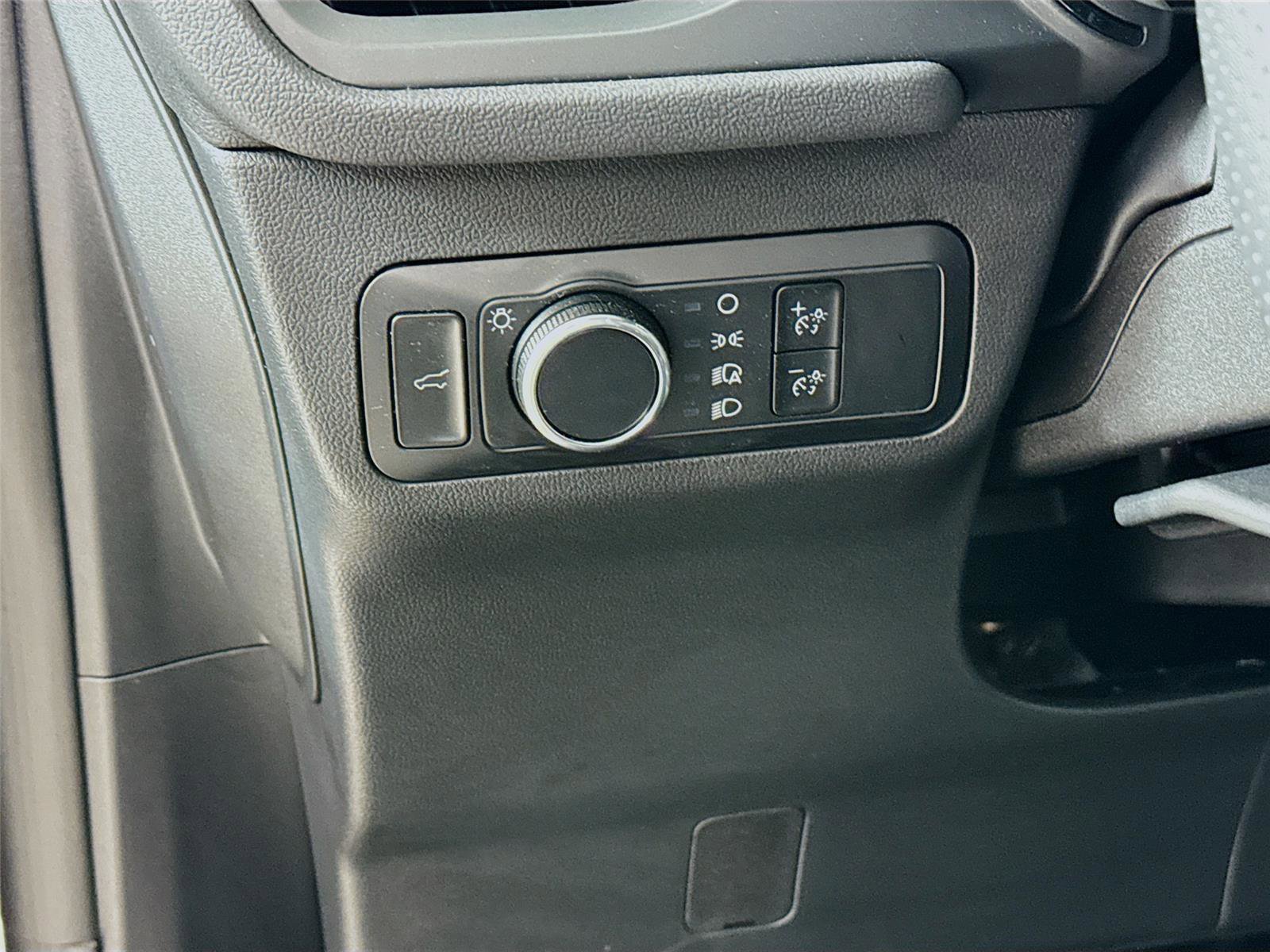 Used 2024 Ford Escape ST-Line image 14