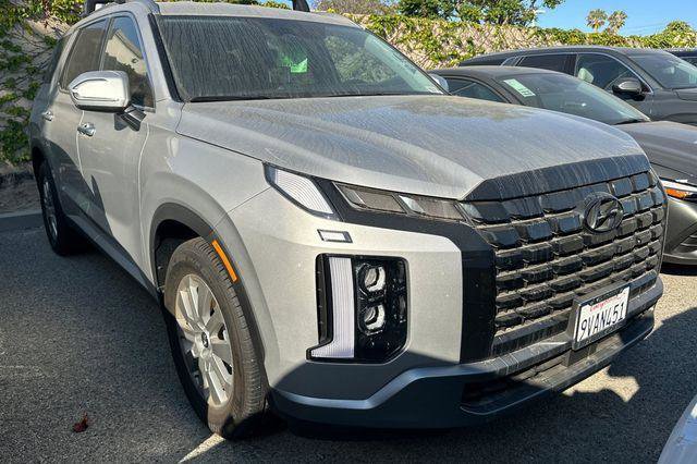 Used 2025 Hyundai Palisade SEL FWD image 2