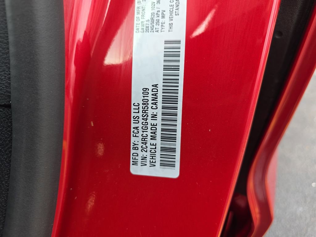 Used 2025 Chrysler Pacifica Limited image 38