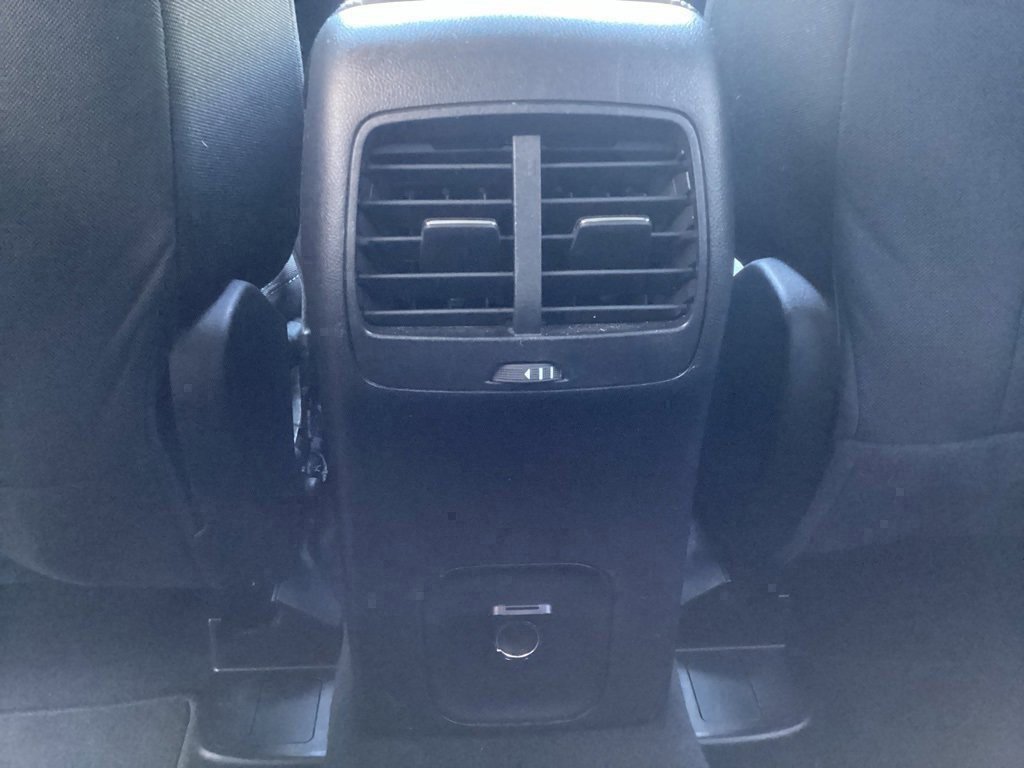 Used 2020 Ford Escape SE image 38