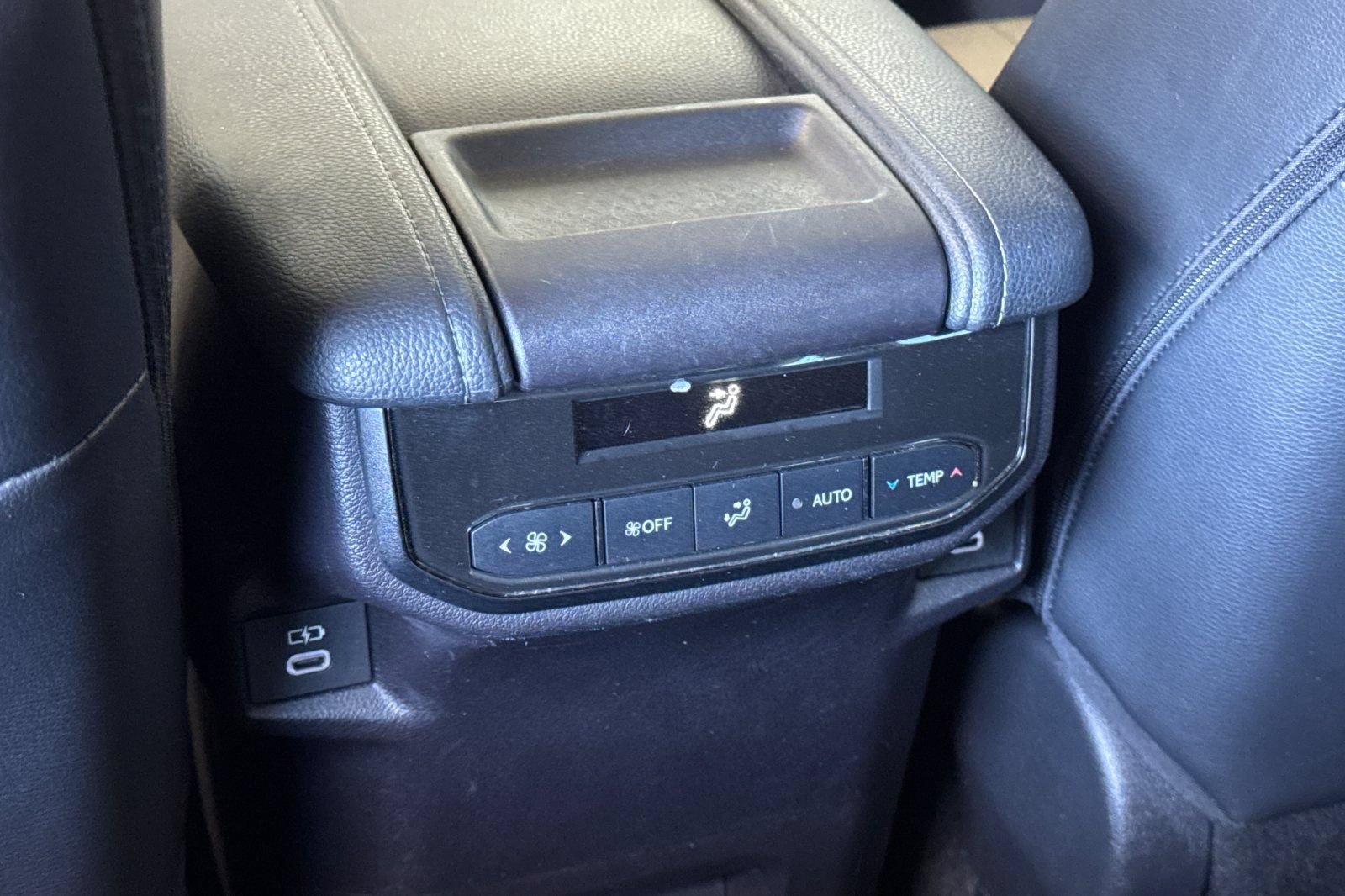 Used 2025 Toyota Grand Highlander FWD image 42