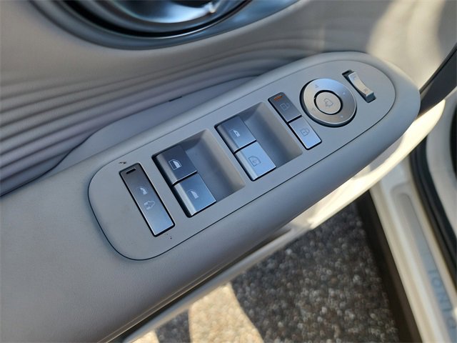 New 2026 Hyundai Ioniq 9 SEL image 16